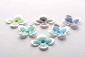 enamel daisies hoop earrings