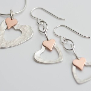 personalised hammered silver pendant and earrings with gold heart