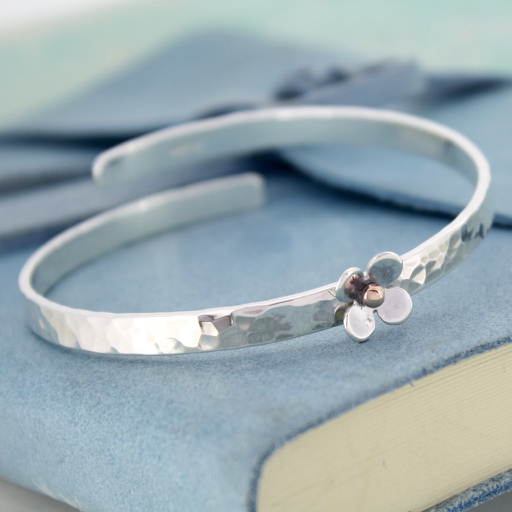 Personalised Daisy Crossover Bangle