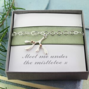 Mistletoe bracelet