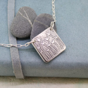 cow parsley personalised photo locket