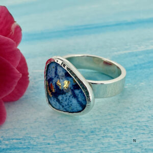 Blue enamel ring with gold detail size N